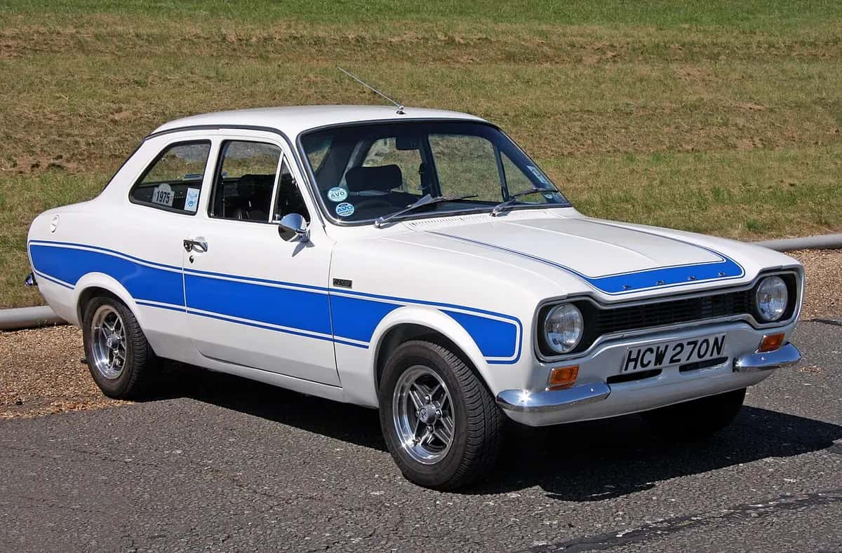 Ford Escort — model photo
