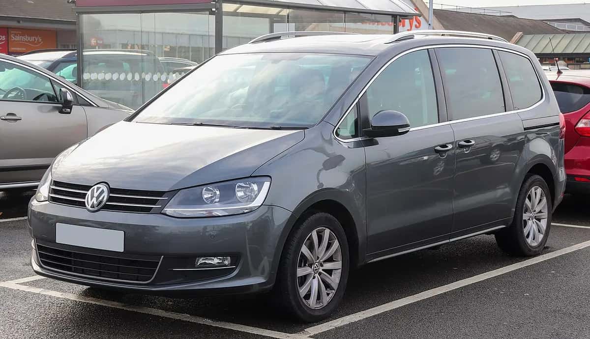 Volkswagen Sharan — model photo