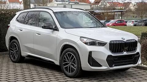 BMW X1 — model photo