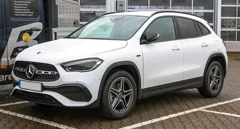 Mercedes-Benz GLA — model photo