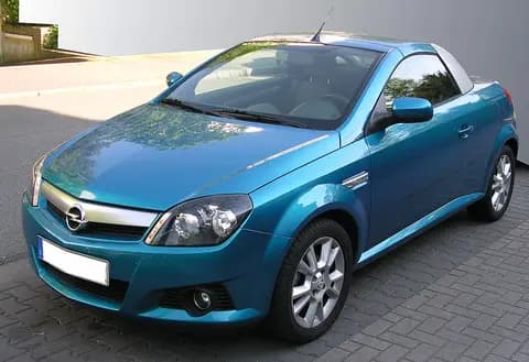 Vauxhall Tigra — model photo
